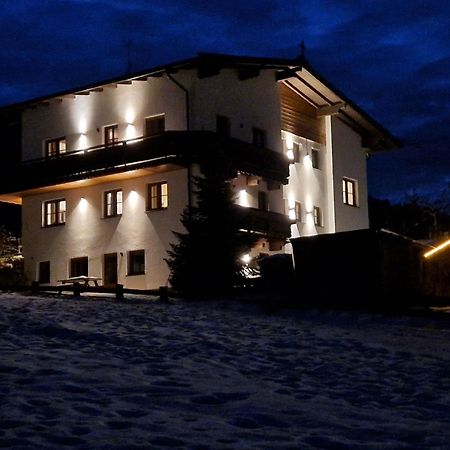 Nicky Apartments And Studios Niederau Exterior photo