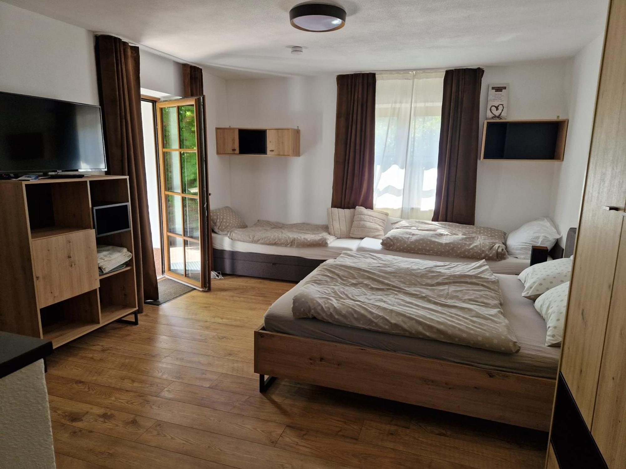 Nicky Apartments And Studios Niederau Exterior photo